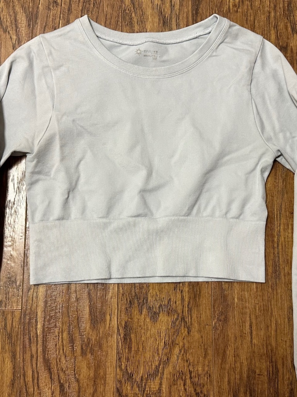 Offline by Aerie Women's Athletic Crop Long Sleeve Shirt Light Blue Size Medium - Picture 3 of 9